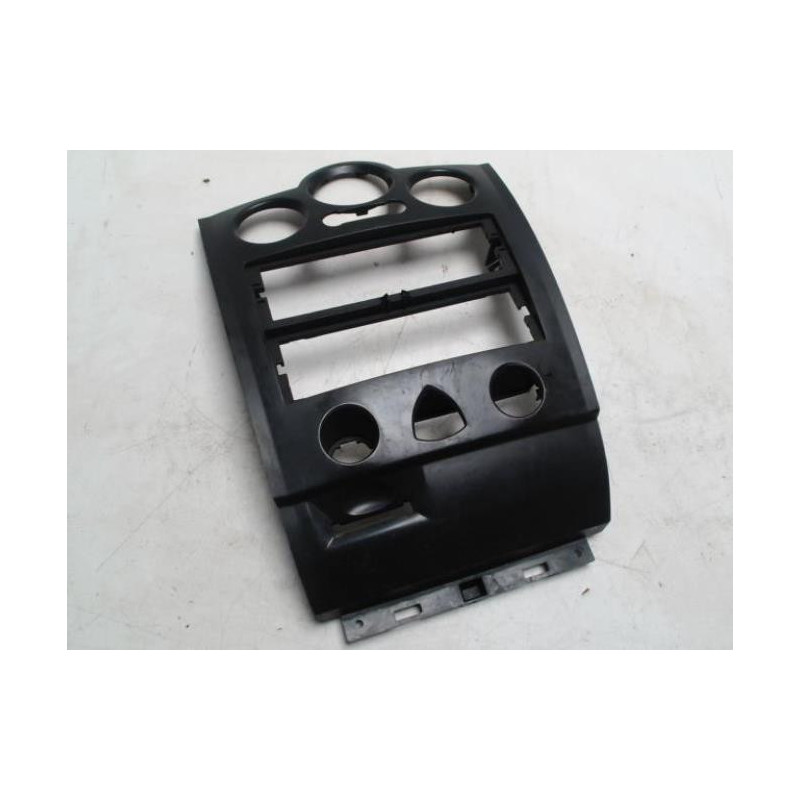 Facade autoradio RENAULT MEGANE 2 PHASE 1 d’occasion