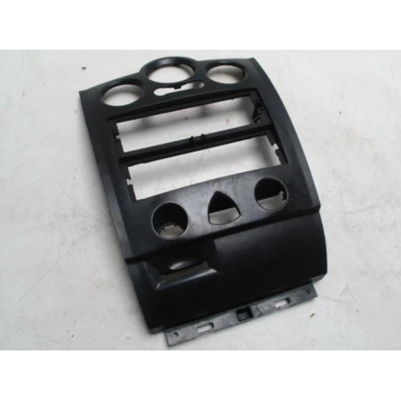 Facade autoradio RENAULT MEGANE 2 PHASE 1 d’occasion