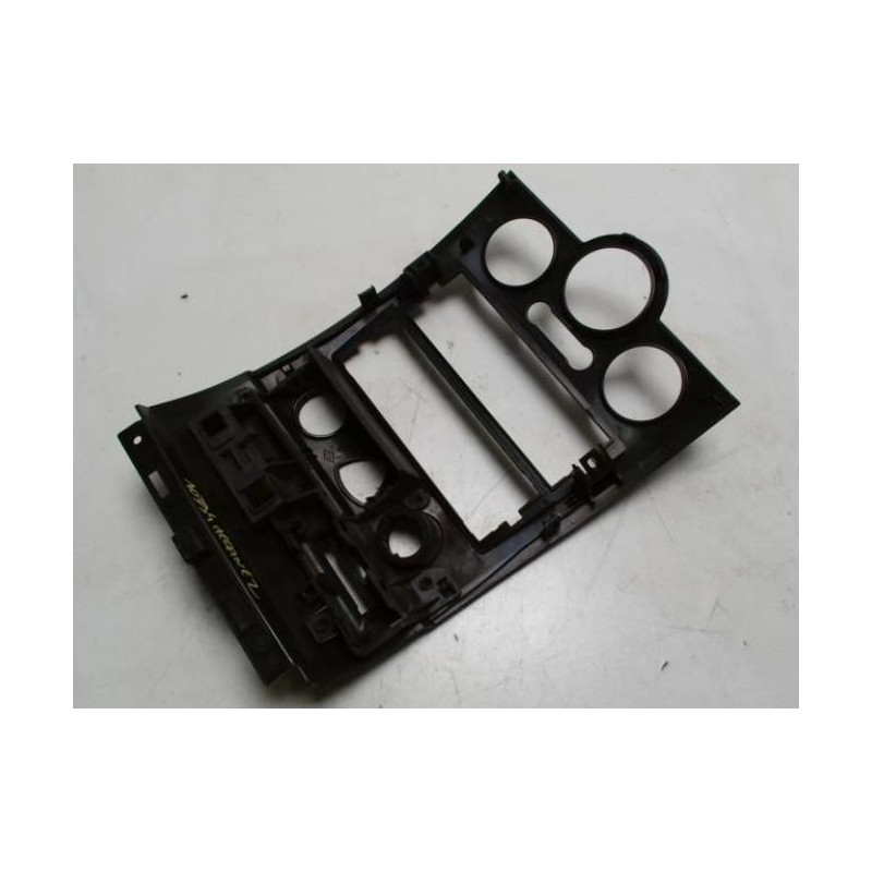 Facade autoradio RENAULT MEGANE 2 PHASE 1 d’occasion