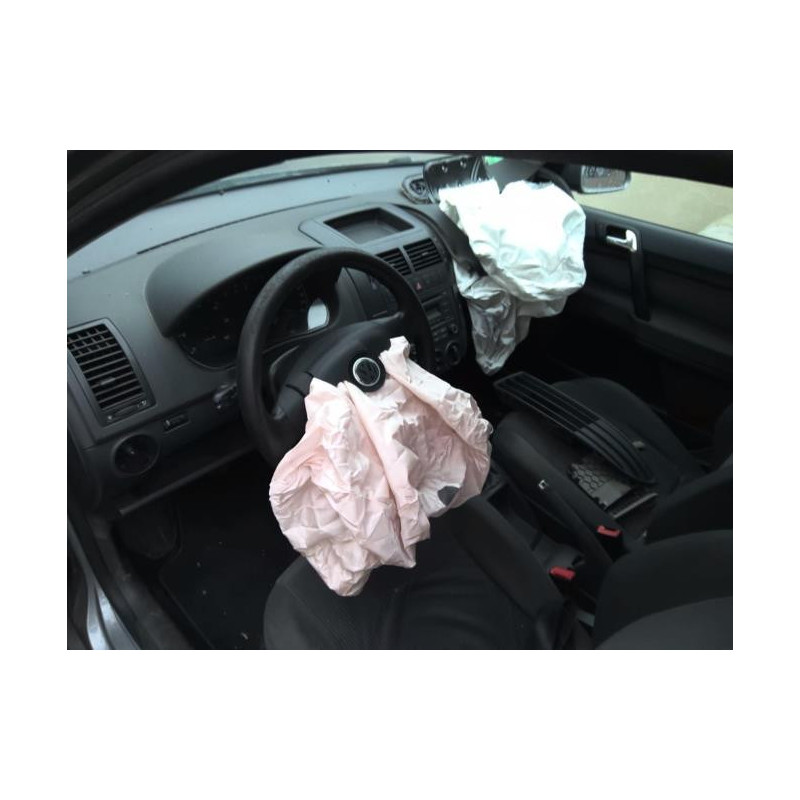 Barre stabilisatrice VOLKSWAGEN POLO 4 PHASE 2 d’occasion