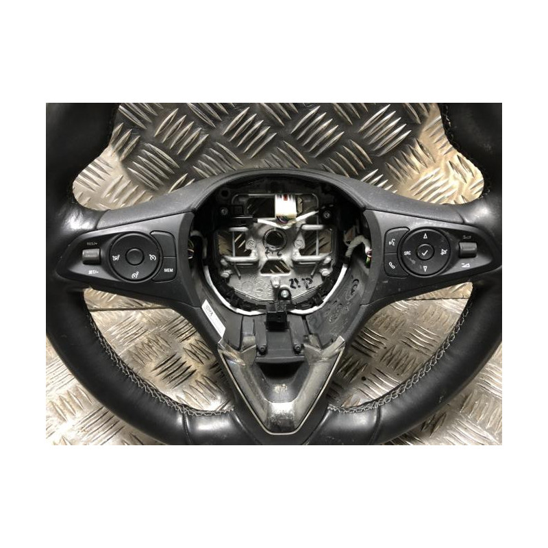 Volant OPEL CORSA F d’occasion