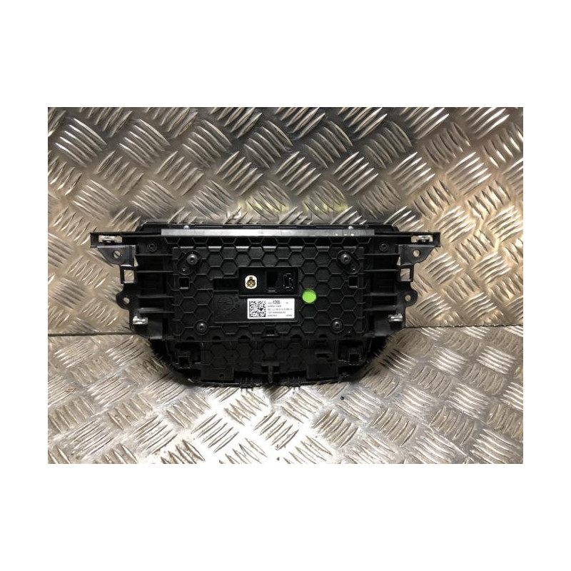 Ecran GPS OPEL CORSA F d’occasion