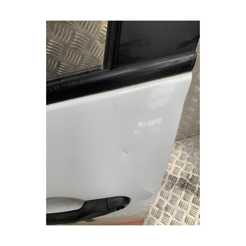 Porte avant gauche RENAULT CLIO 4 PHASE 1 d’occasion