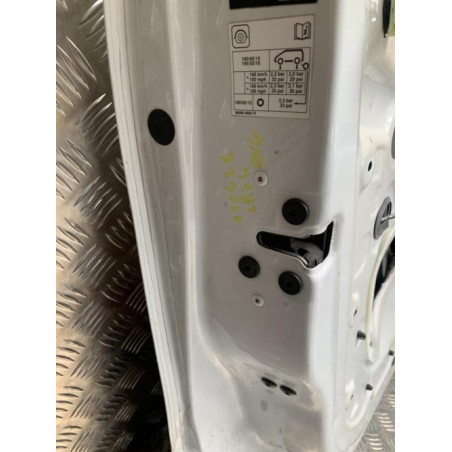Porte avant gauche RENAULT CLIO 4 PHASE 1 d’occasion