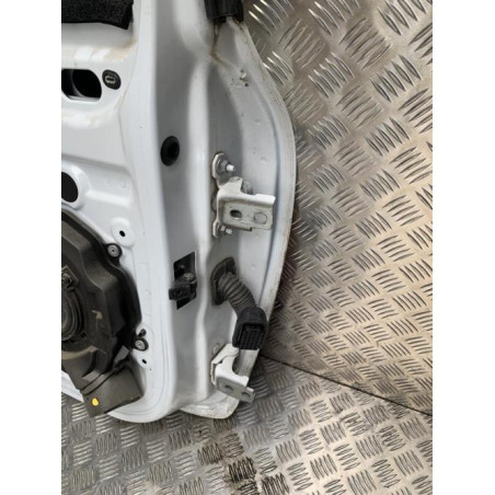 Porte avant gauche RENAULT CLIO 4 PHASE 1 d’occasion