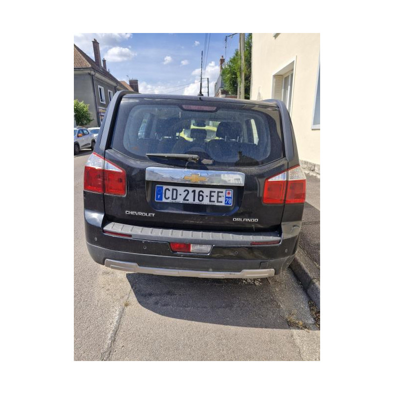 Fusee avant gauche CHEVROLET ORLANDO d’occasion