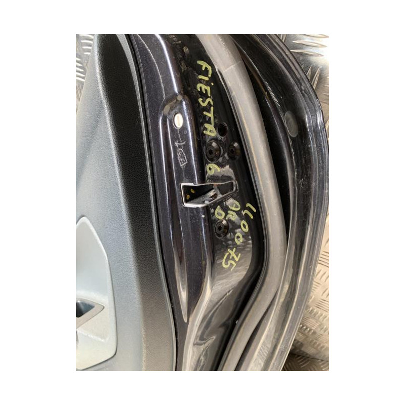 Porte arriere droit FORD FIESTA 6 PHASE 1 d’occasion