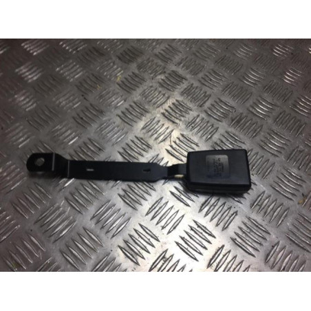Attache ceinture avant droit SKODA FABIA 2 PHASE 2 d’occasion