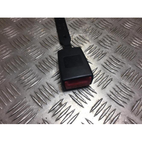 Attache ceinture avant droit SKODA FABIA 2 PHASE 2 d’occasion