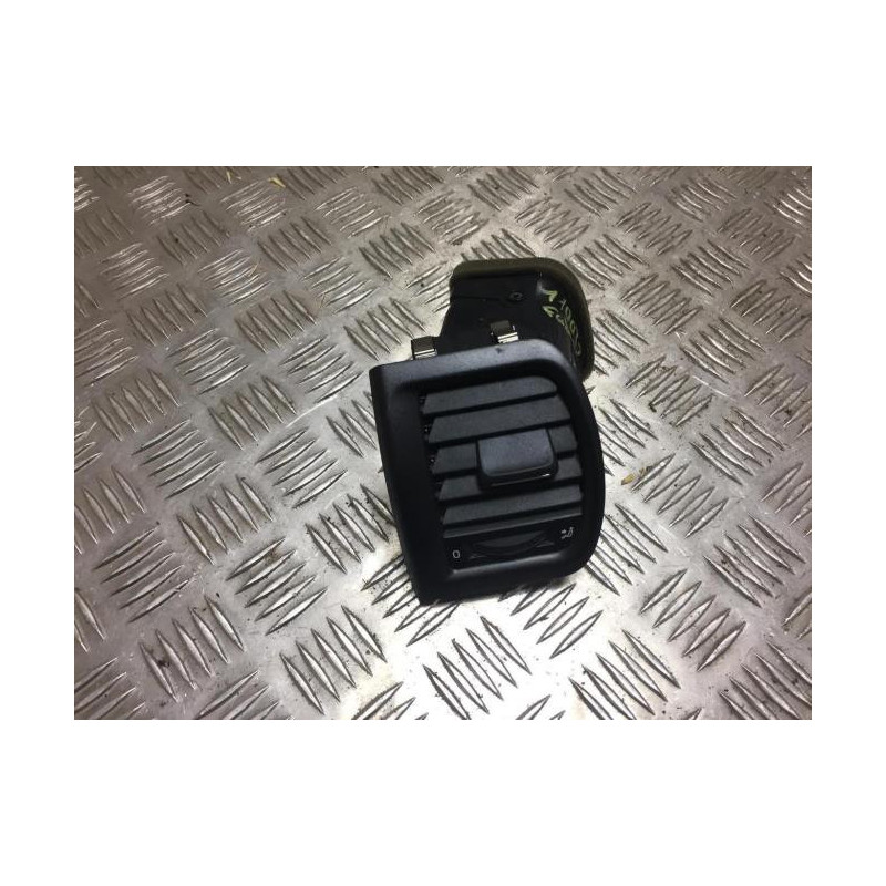 Aerateur tableau de bord avant gauche SKODA FABIA 2 PHASE 2 d’occasion