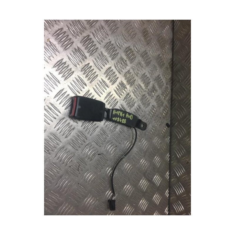 Attache ceinture avant droit AUDI A1 1 PHASE 1 d’occasion