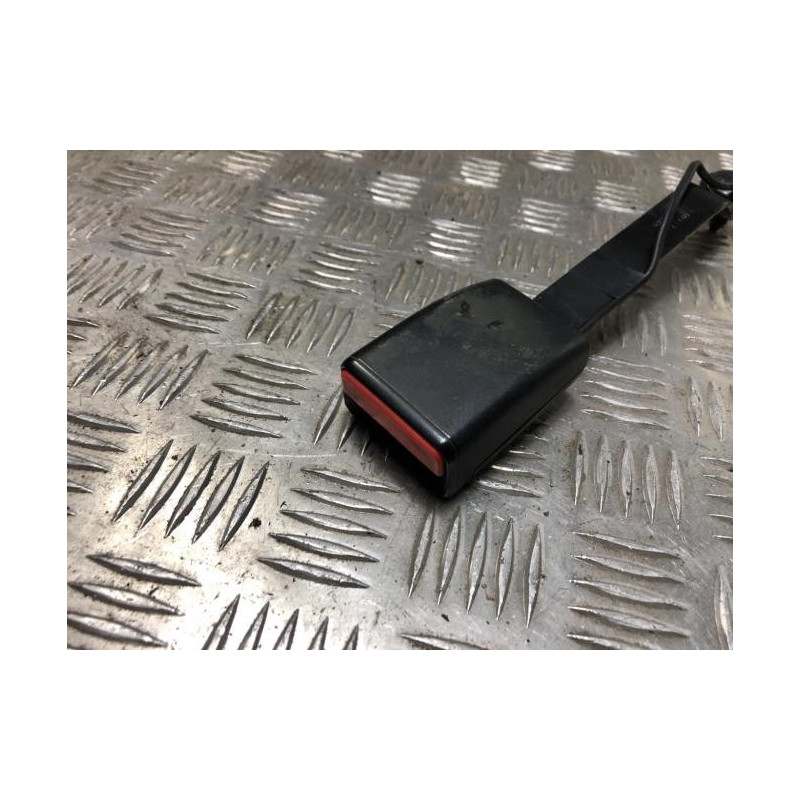 Attache ceinture avant gauche RENAULT CLIO 4 PHASE 1 d’occasion