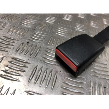 Attache ceinture avant droit RENAULT CLIO 4 PHASE 1 d’occasion