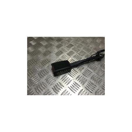 Attache ceinture avant droit HYUNDAI TUCSON 2 PHASE 2 d’occasion