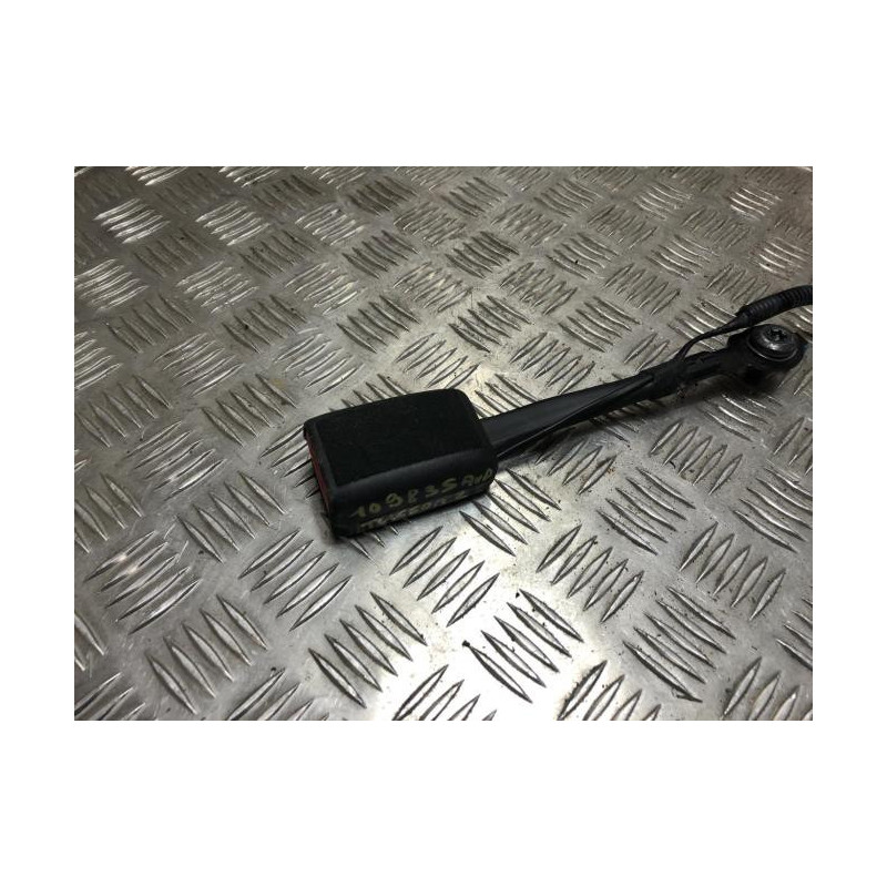 Attache ceinture avant droit HYUNDAI TUCSON 2 PHASE 2 d’occasion