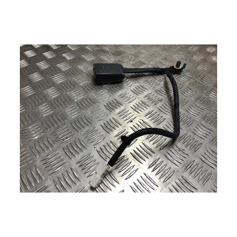 Attache ceinture avant droit HYUNDAI TUCSON 2 PHASE 2 d’occasion
