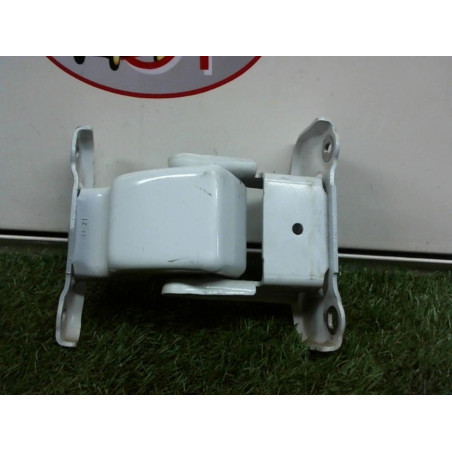 Charniere de porte arriere droit NISSAN PRIMASTAR d’occasion