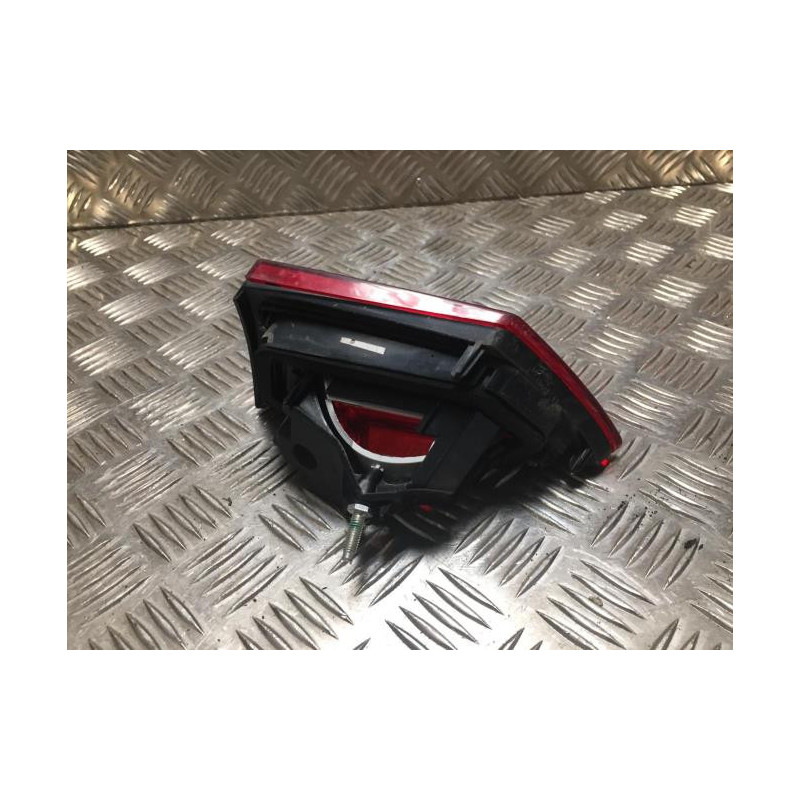 Feu arriere secondaire gauche (feux) RENAULT CLIO 4 PHASE 1 d’occasion