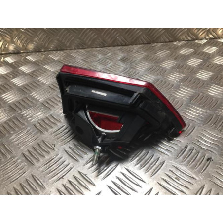 Feu arriere secondaire gauche (feux) RENAULT CLIO 4 PHASE 1 d’occasion