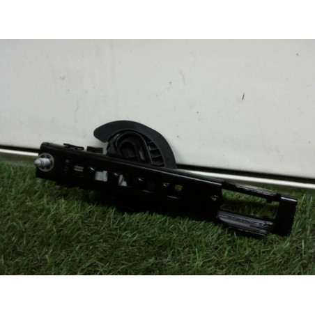 Reglage hauteur ceinture MERCEDES CLASSE GLA (X156) d’occasion