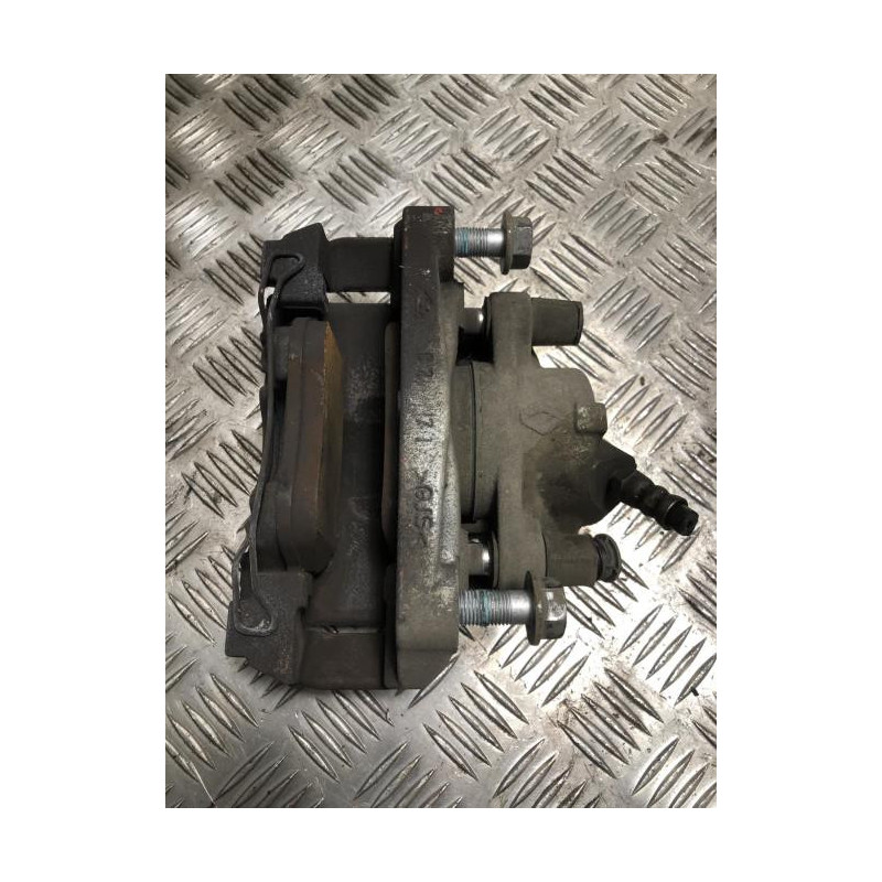 Etrier avant droit (freinage) RENAULT CAPTUR 2 d’occasion
