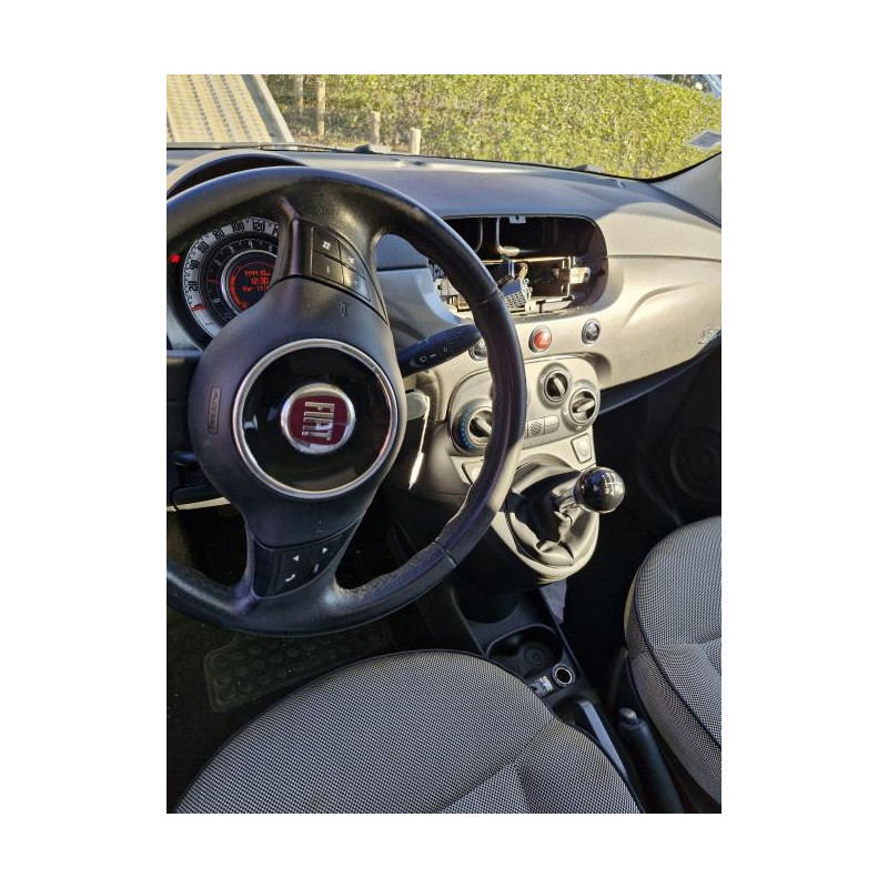 Attache ceinture arriere droit FIAT 500 2 PHASE 1 d’occasion