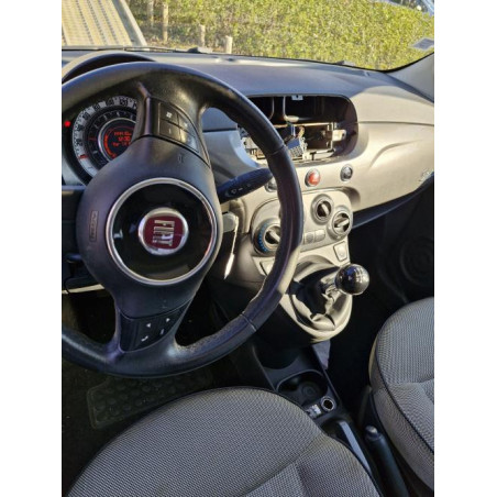 Attache ceinture arriere droit FIAT 500 2 PHASE 1 d’occasion