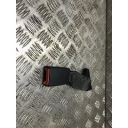 Attache ceinture arriere gauche FIAT 500 2 PHASE 1 d’occasion