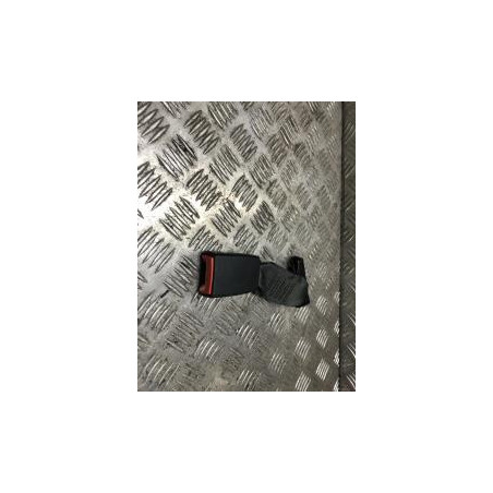 Attache ceinture arriere gauche FIAT 500 2 PHASE 1 d’occasion