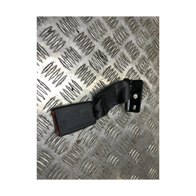 Attache ceinture arriere gauche FIAT 500 2 PHASE 1 d’occasion