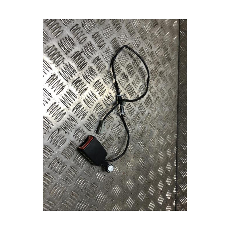 Attache ceinture avant gauche FIAT 500 2 PHASE 1 d’occasion