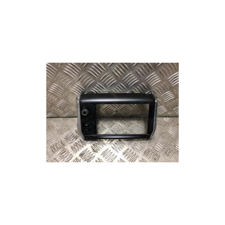 Facade autoradio PEUGEOT 2008 1 PHASE 1 d’occasion