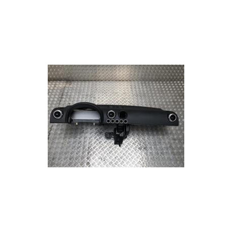 Tableau de bord AUDI TT 1 COUPE d’occasion