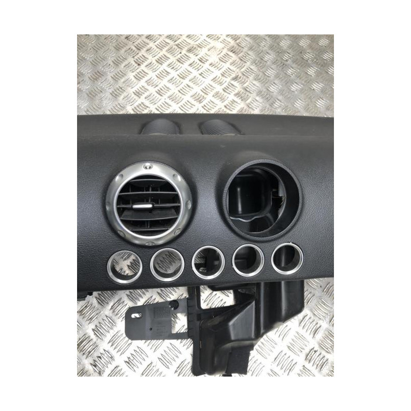 Tableau de bord AUDI TT 1 COUPE d’occasion