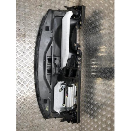 Tableau de bord AUDI TT 1 COUPE d’occasion