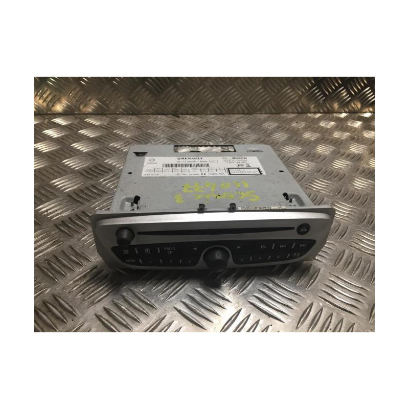 Autoradio d'origine RENAULT GRAND SCENIC 3 PHASE 1 d’occasion
