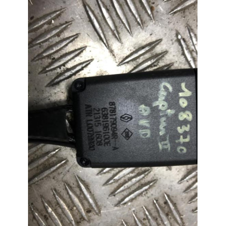 Attache ceinture avant droit RENAULT CAPTUR 2 d’occasion