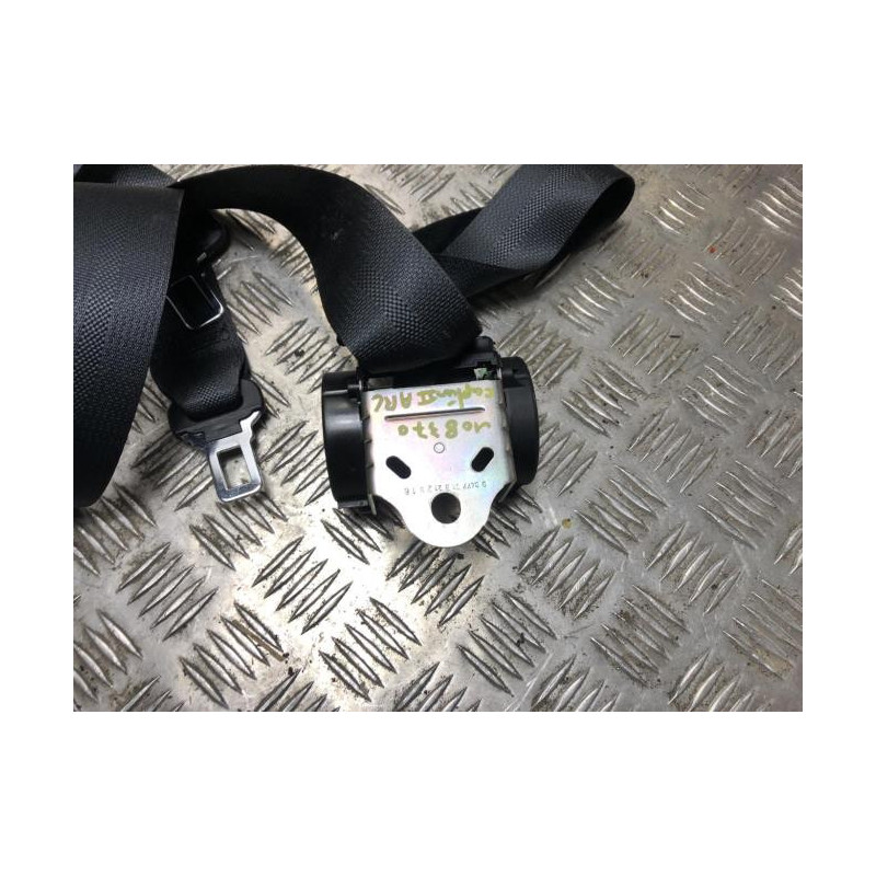 Attache ceinture arriere centrale RENAULT CAPTUR 2 d’occasion