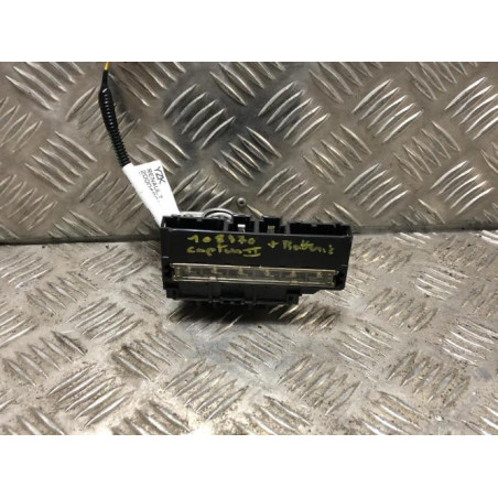 Porte fusible RENAULT CAPTUR 2 d’occasion