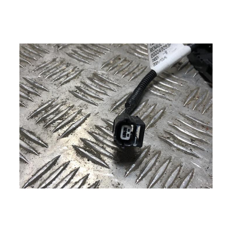 Porte fusible RENAULT CAPTUR 2 d’occasion