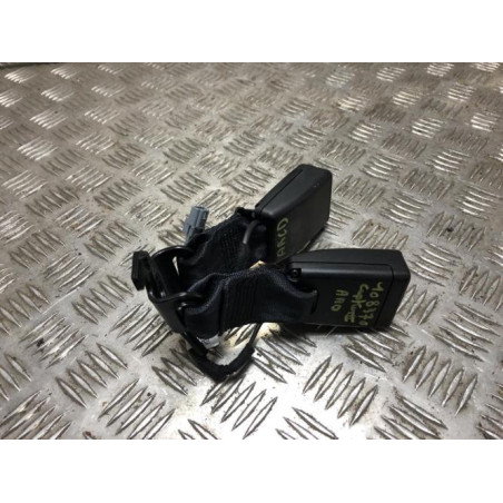 Attache ceinture arriere droit RENAULT CAPTUR 2 d’occasion
