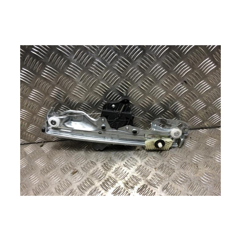 Leve vitre electrique arriere droit RENAULT MEGANE 4 PHASE 1 d’occasion