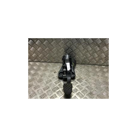 Pedale d'embrayage RENAULT CAPTUR 2 d’occasion