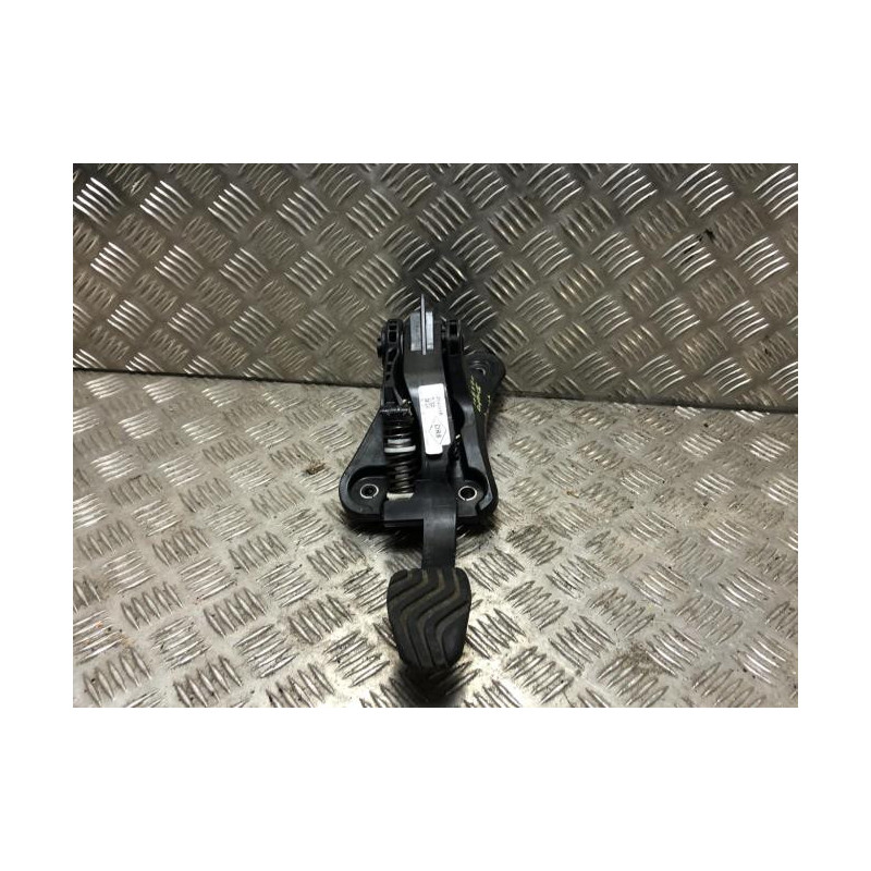 Pedale d'embrayage RENAULT CAPTUR 2 d’occasion