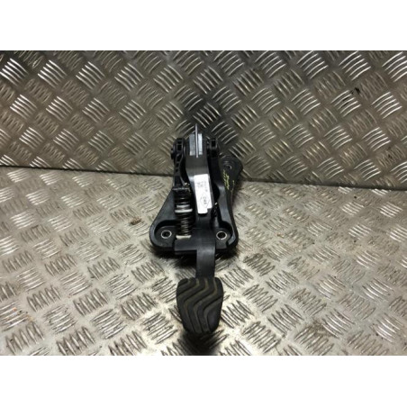 Pedale d'embrayage RENAULT CAPTUR 2 d’occasion