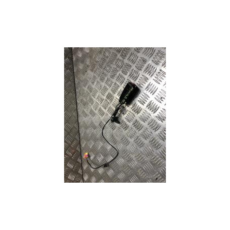 Attache ceinture arriere droit OPEL MERIVA B PHASE 1 d’occasion