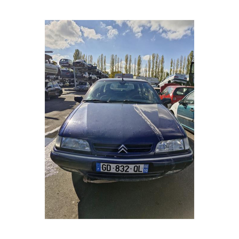 Optique avant principal gauche (feux)(phare) CITROEN XANTIA PHASE 2 BREAK d’occasion