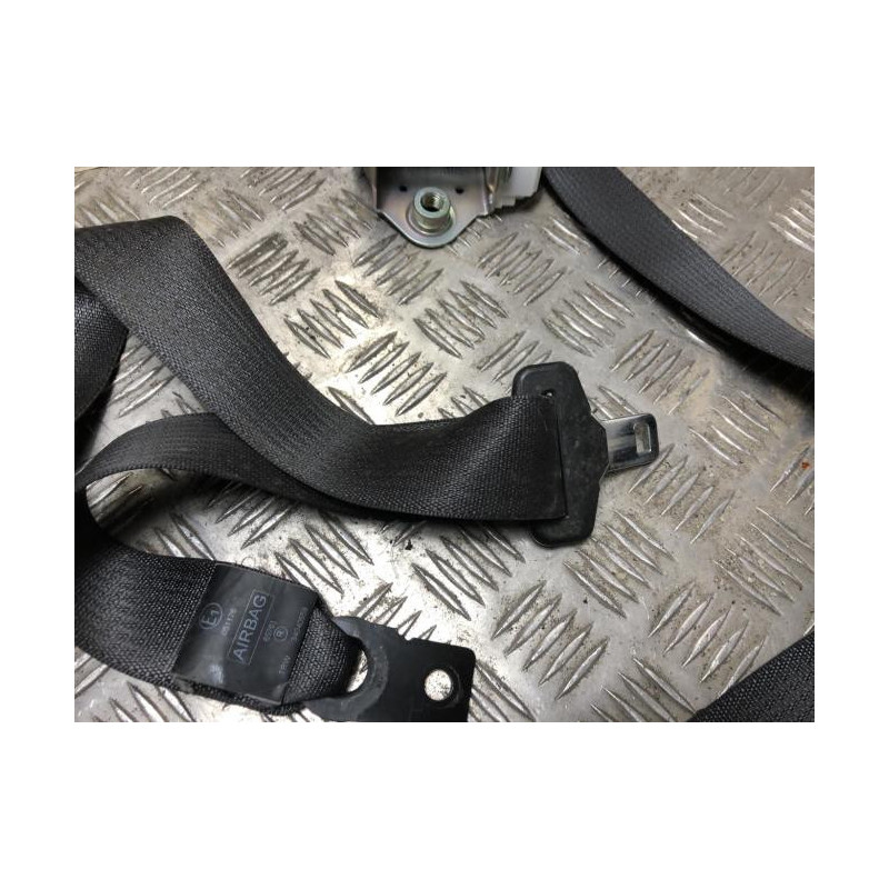 Ceinture avant droit OPEL MERIVA B PHASE 1 d’occasion