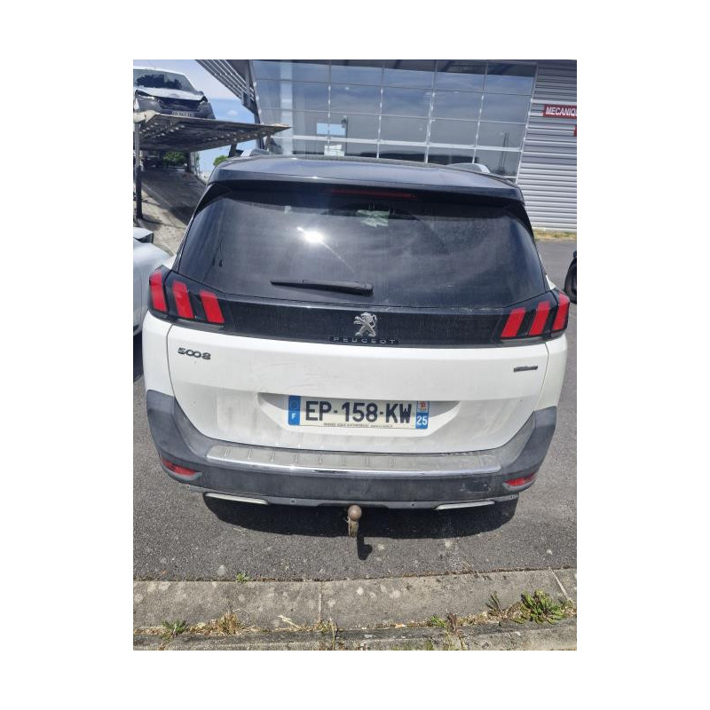 Charniere de porte avant gauche PEUGEOT 5008 2 PHASE 1 d’occasion