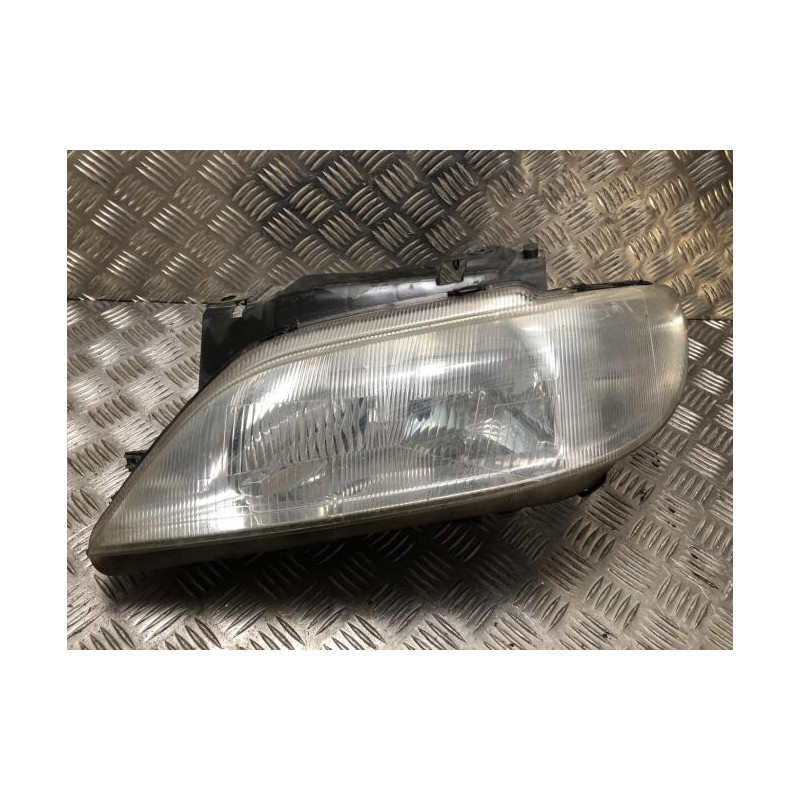 Optique avant principal gauche (feux)(phare) CITROEN XSARA PHASE 1 COUPE d’occasion
